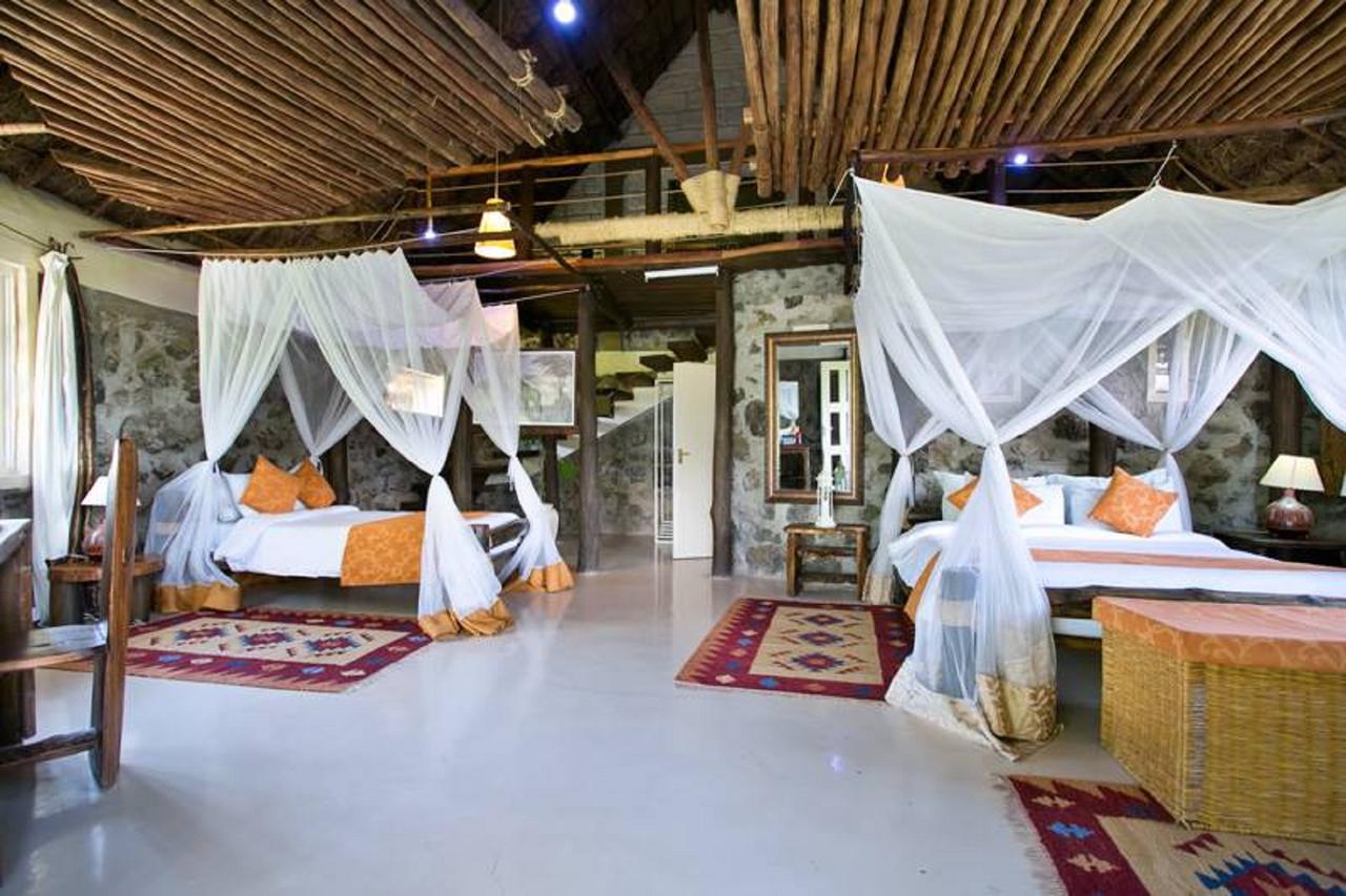 Mbweha Camp Lake Nakuru Elmenteita Ngoại thất bức ảnh