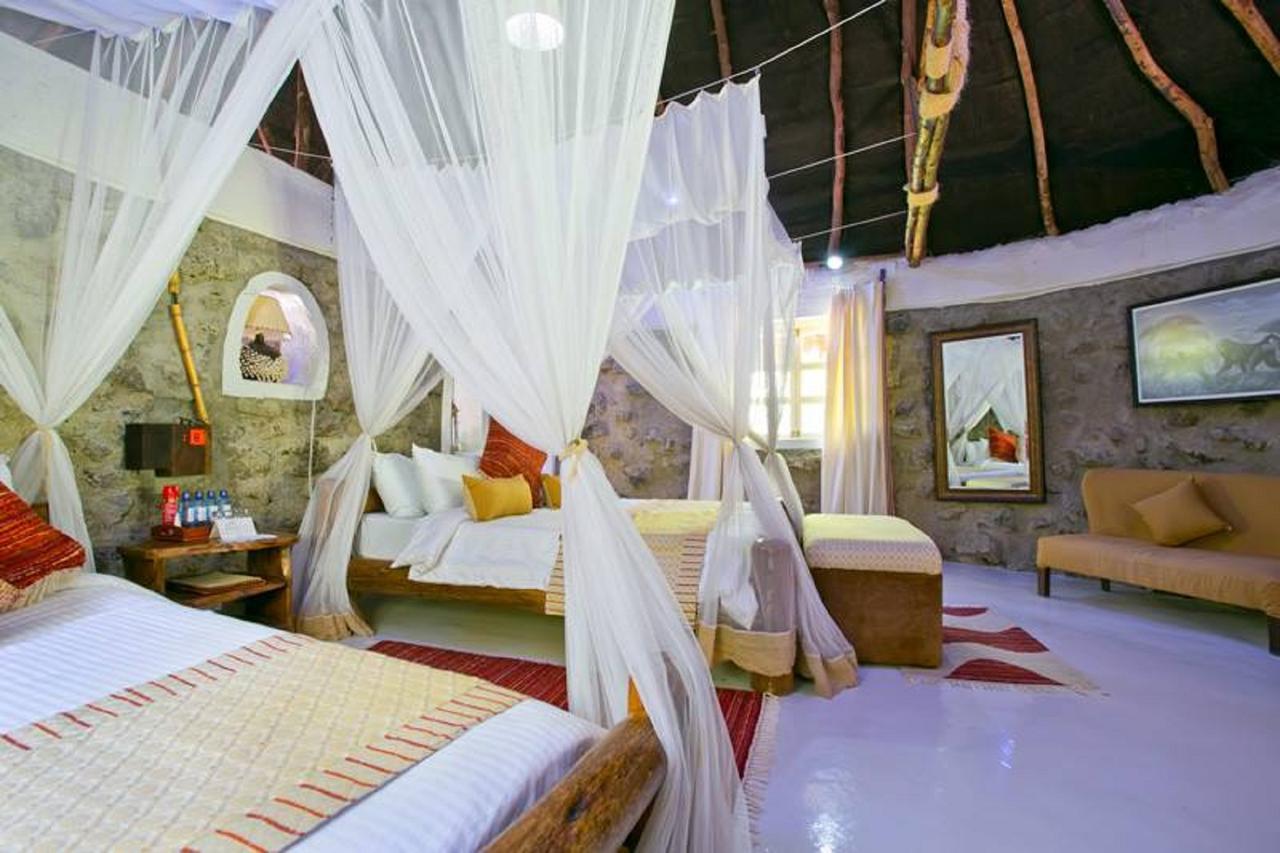 Mbweha Camp Lake Nakuru Elmenteita Ngoại thất bức ảnh