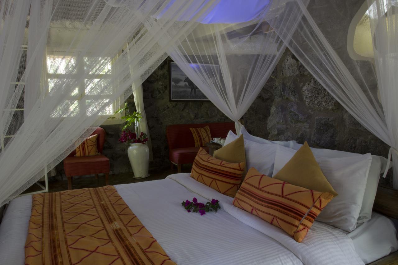 Mbweha Camp Lake Nakuru Elmenteita Ngoại thất bức ảnh